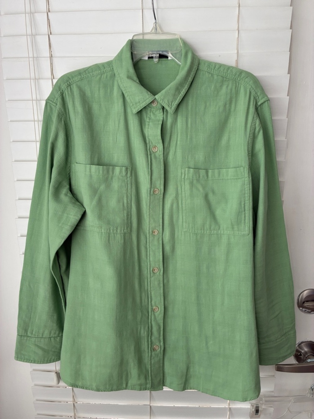 Sonoma Goods for Life Relaxed Fit Button Down Shirt Top Women’s SZ L Green